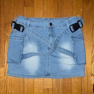 SHEIN Light Blue Denim Mini Skirt with Buckle Straps